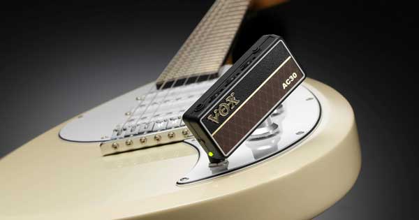 5e583c812197ecd8d44e7be6 4 of the best guitar headphone amps under 70