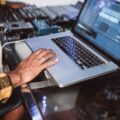 Musician DAW laptop credit Jose Carlos Cerdeno Martinez Getty@2000x1500 1068x801