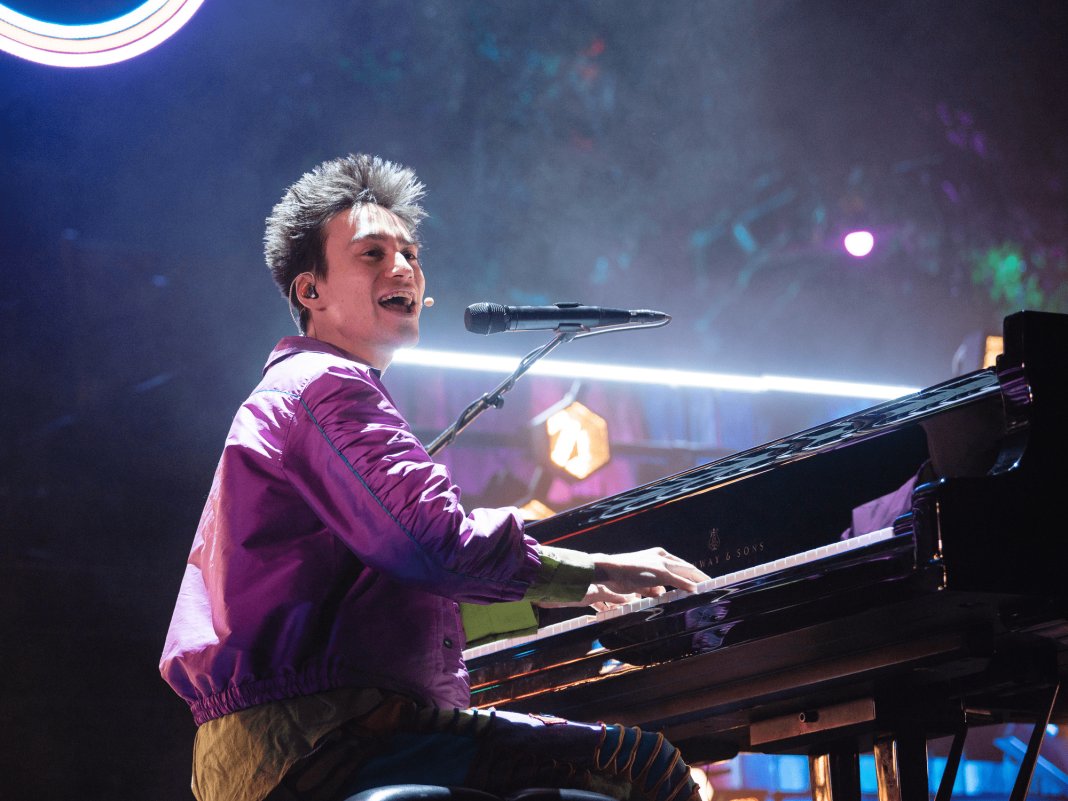 Jacob Collier@2000x1500