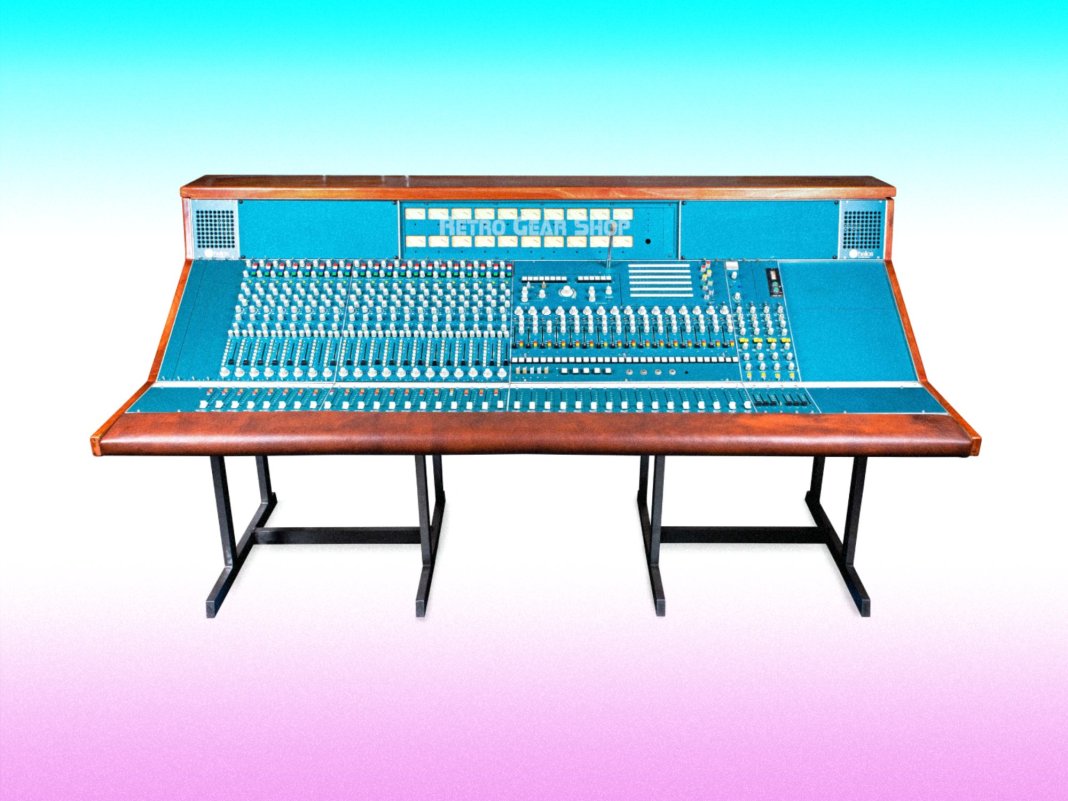 helios mixing console 2000x1500